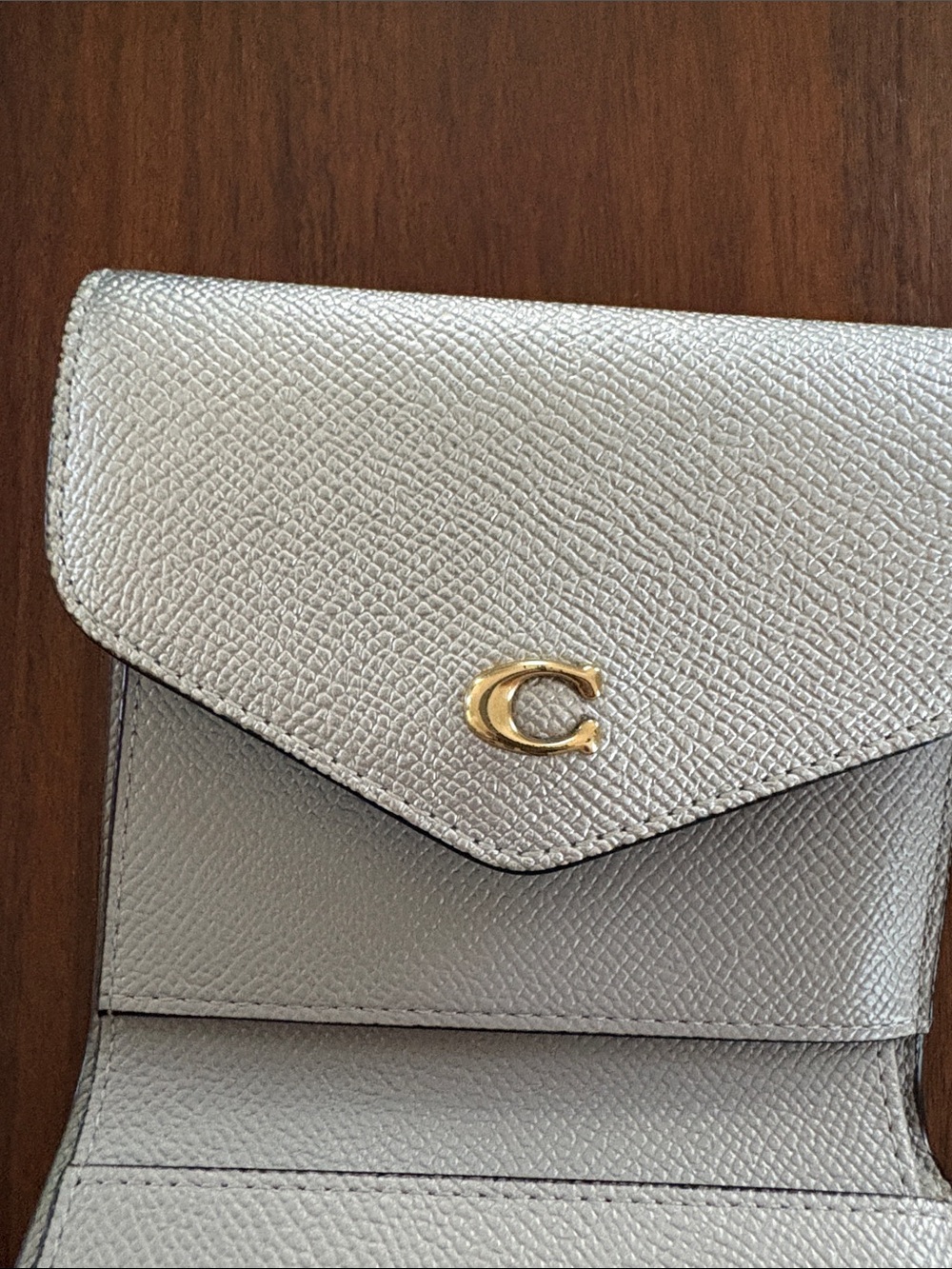 Coach silver leather wallet - Picture 6 of 8